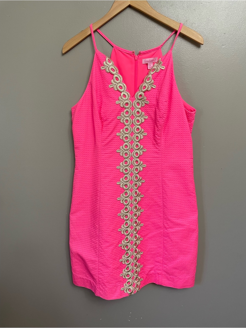 LILLY PULITZER 10 Bungalow Pink metallic Gold trim Sleeveless Halter Shift Dress